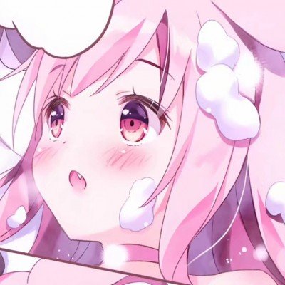 王安宇一手拉田曦薇一手拉黄明昊